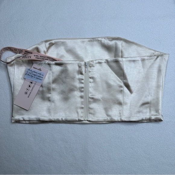 ✨•NWT•Oh Polly Leoni Satin Corset Crop Top - Picture 3 of 5